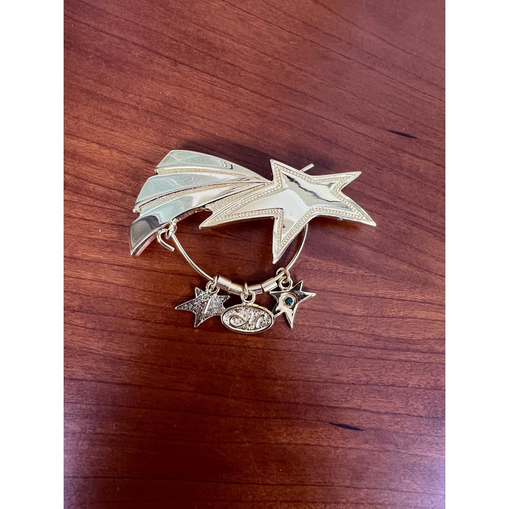 Creative Memories Shooting Star Recognition Award Pin Gold Tone Charms Brooch